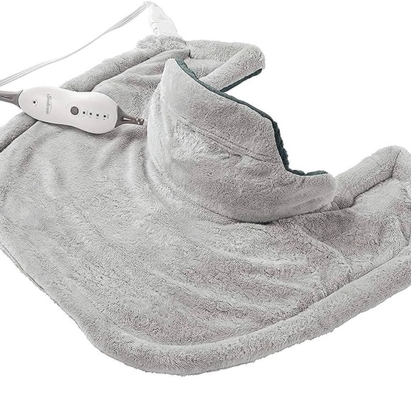 Sunbeam Contoured Heating Pad for Neck & Shoulder Pain Relief - Picture 3 of 8